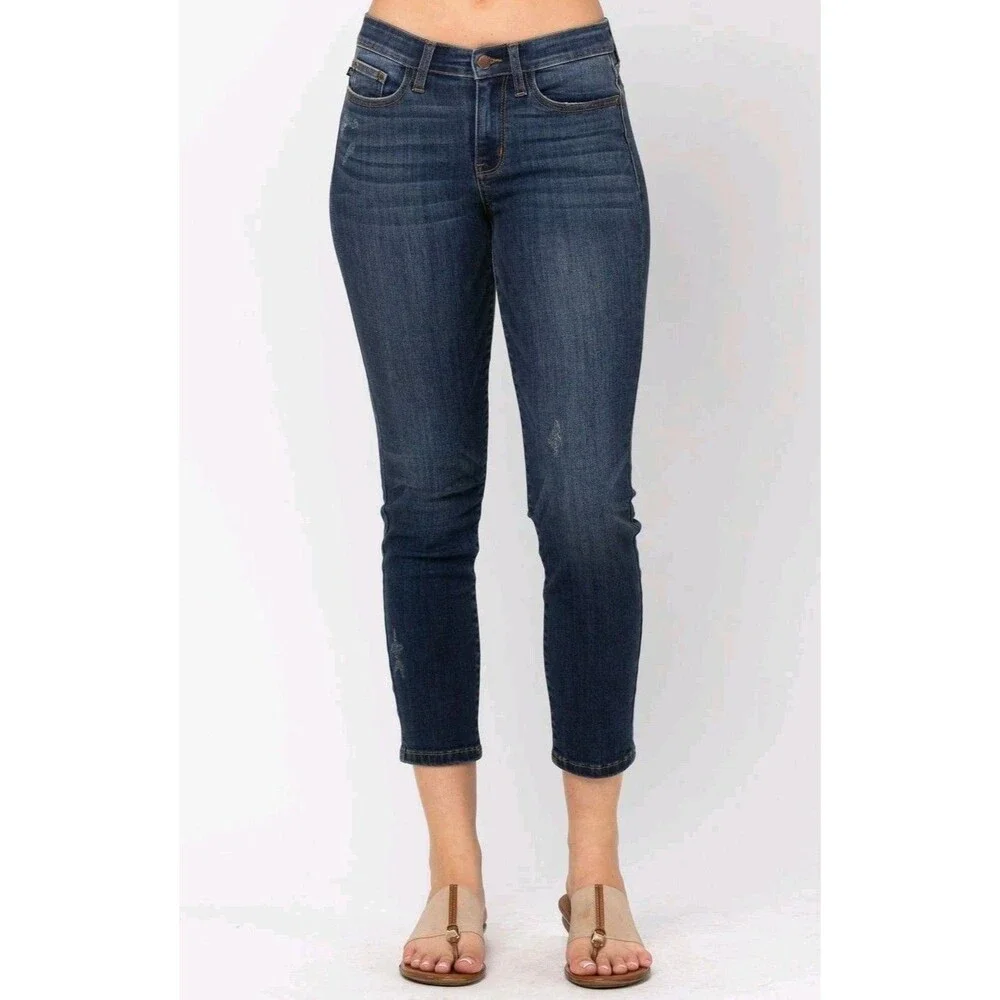 Judy Blue Mid Rise Straight Leg Cropped Jeans Womens Relaxed Fit Stretch Wash